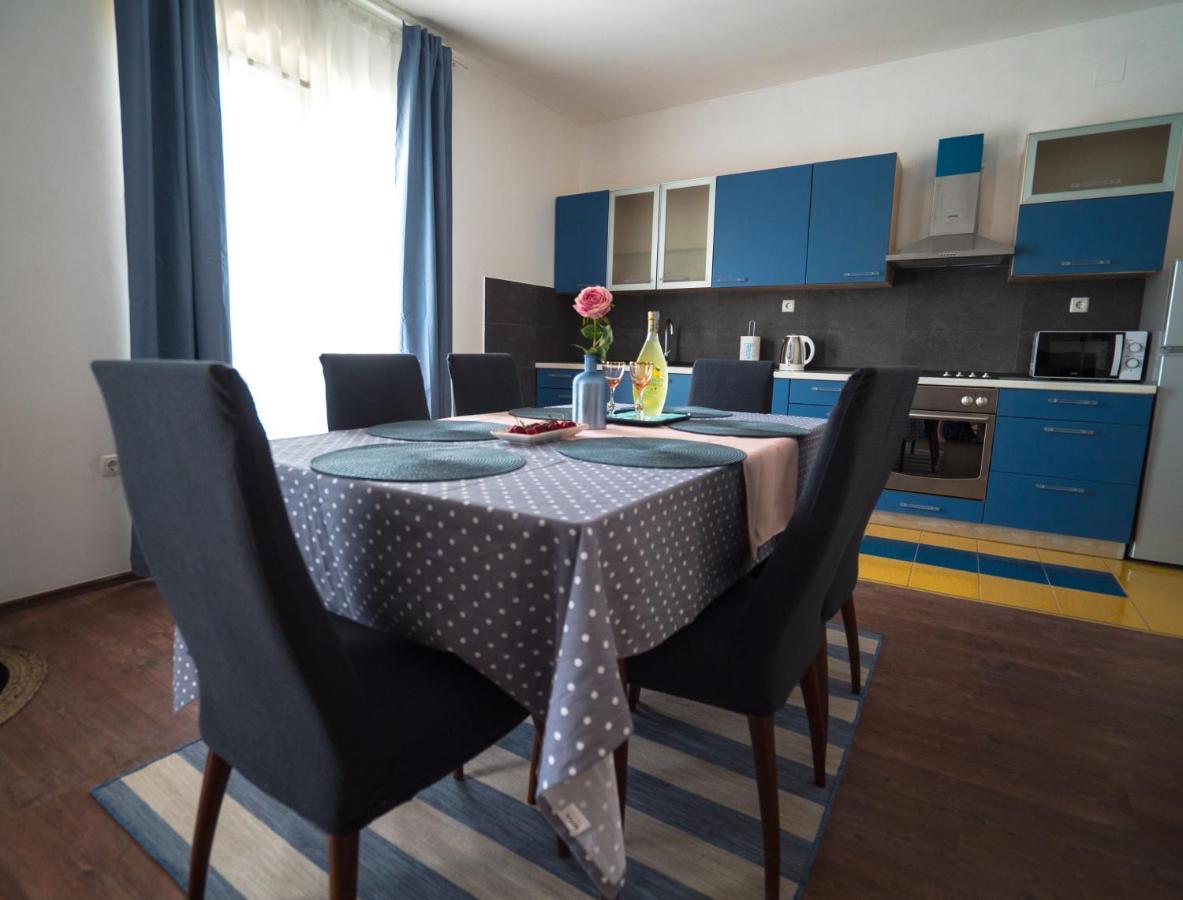 Sea Lover Apartment Zadar Bagian luar foto