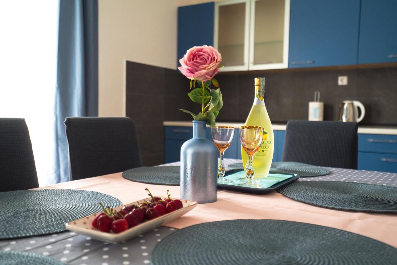 Sea Lover Apartment Zadar Bagian luar foto